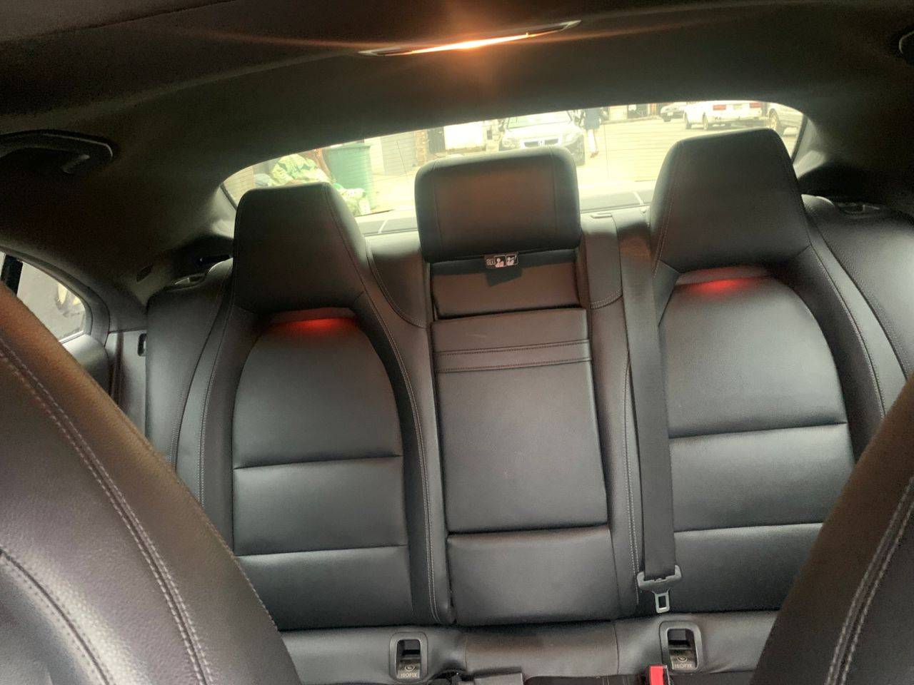 Mercedes-Benz CLA 250 4MATIC